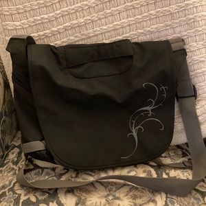 Eddie Bauer Crossbody messenger tote black